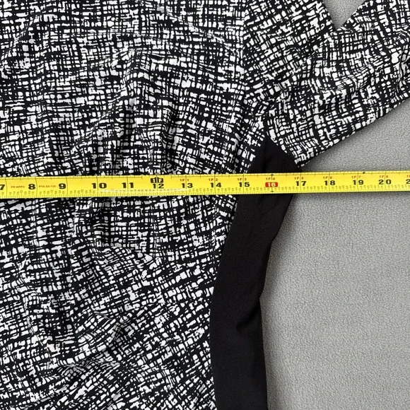 Lauren Ralph Lauren Dress Womens 12 Black White Sheath Stretch 3/4 Sleeve Career - Picture 6 of 13